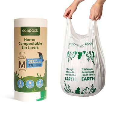 Ecopack 27L home compostable bin liners roll with hands holding liner open
